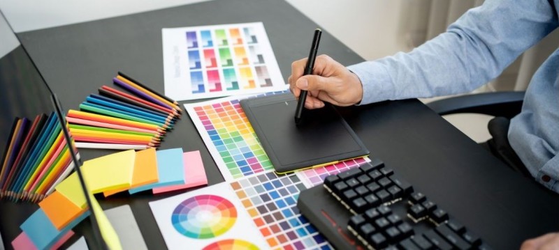 From Library Shelves to a Screen: Graphic Design with a Hobbyist