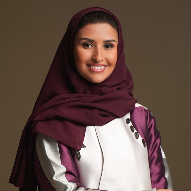 سلطانة الأحمد