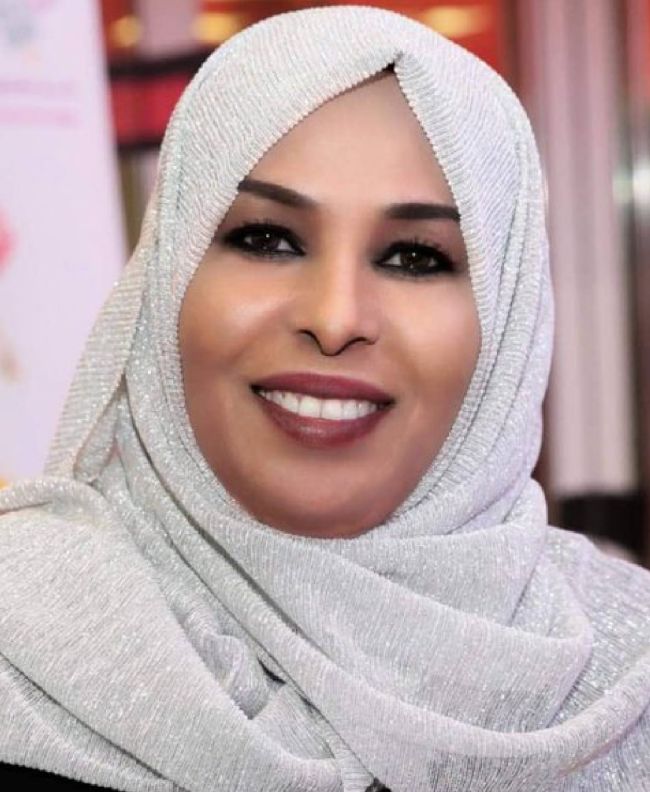 الشاعرة روضة الحاج