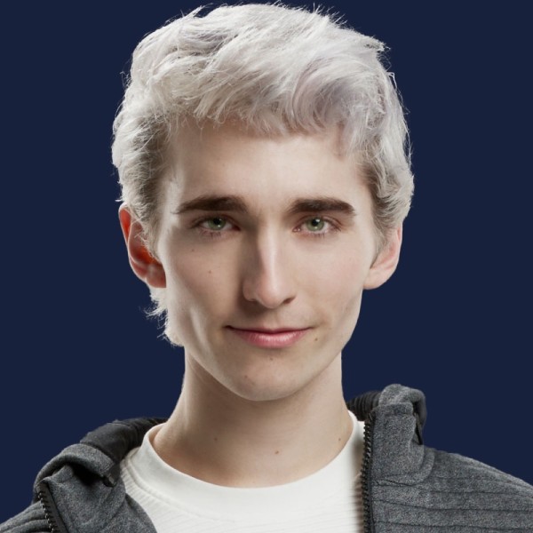 Ash Hodgkinson aka Ash Magic Lenoxx