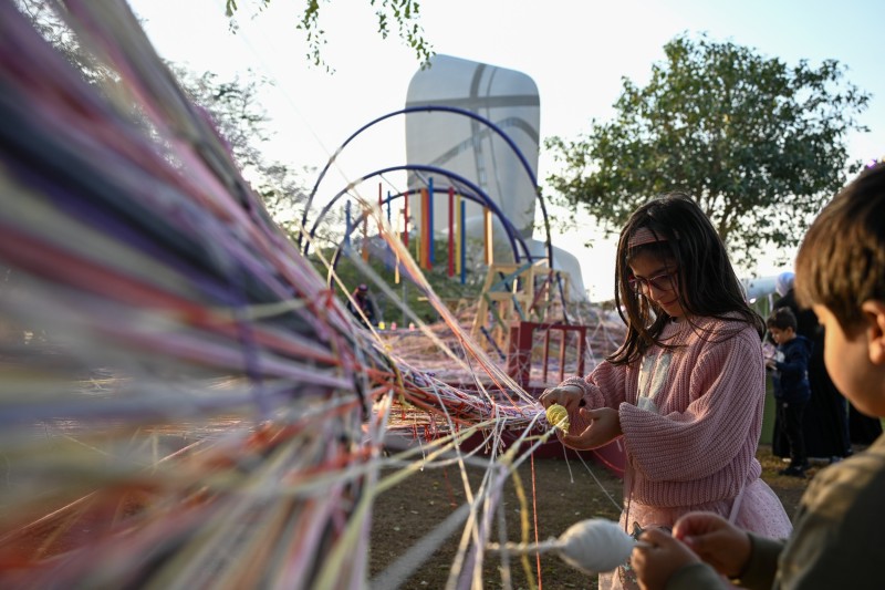 100 Miles of Strings