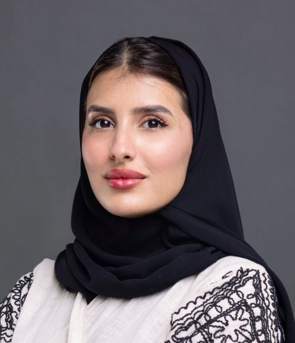 منيرة القناص