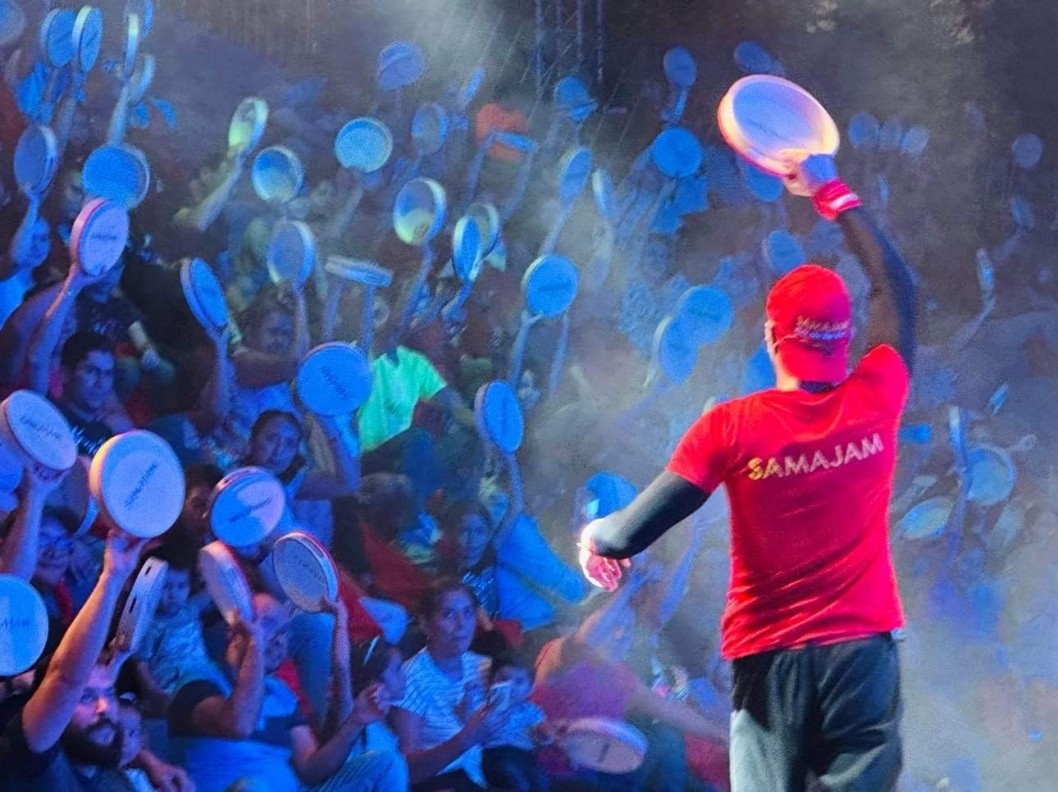 01_-_SAMAJAM_Tambourines_13.JPG