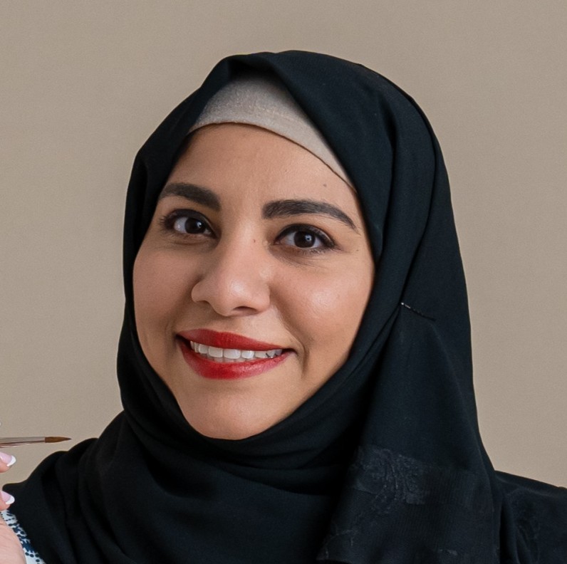 Esra Al Hamal
