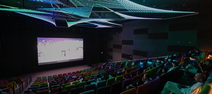 عروض الأفلام
